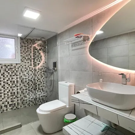 Uoohome7 Garden One Bedroom *